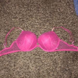 Victoria’s Secret Push Up Bra Size 36DD